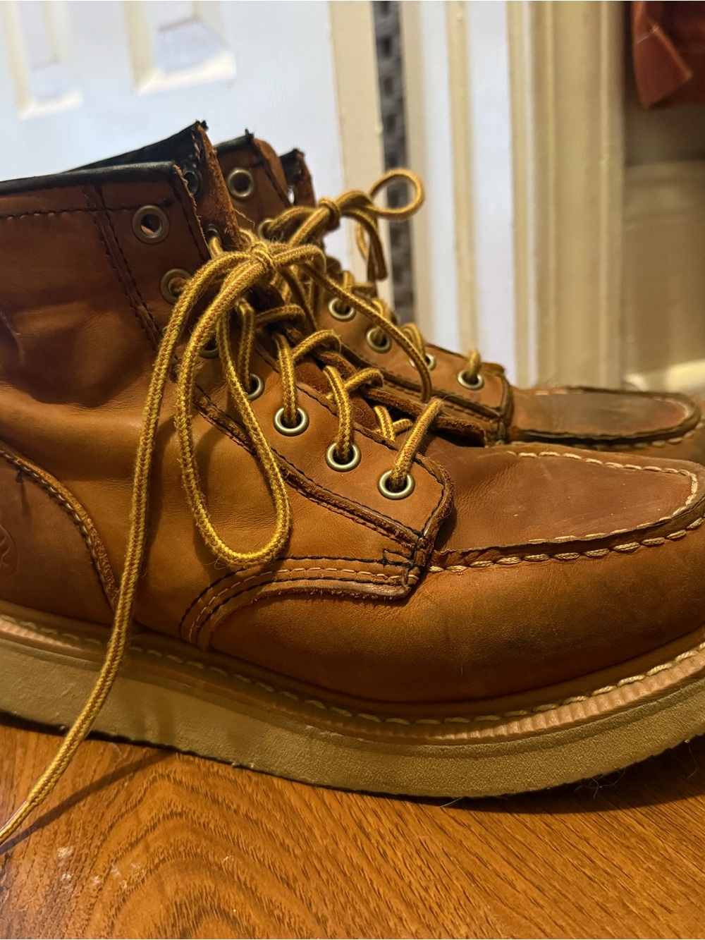 Women’s Leather Moc Toe Work Boots - Classic Lace-Up